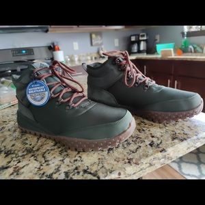 Mens Fairbanks Mid Boot